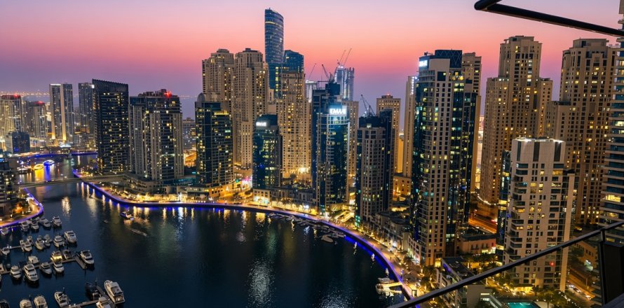 Apartment de 3 dormitorios en Dubai, UAE No. 205745