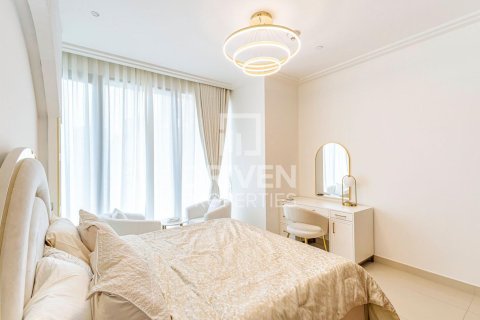Квартира с 2 спальнями в Boulevard Point, ОАЭ №218635 9
