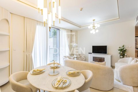 Квартира с 2 спальнями в Boulevard Point, ОАЭ №218635 4