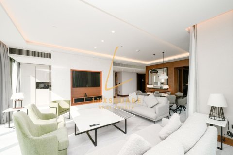4 bedrooms Apartment in Dubai, UAE No. 222040 3