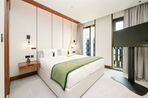 4 bedrooms Apartment in Dubai, UAE No. 222040 16