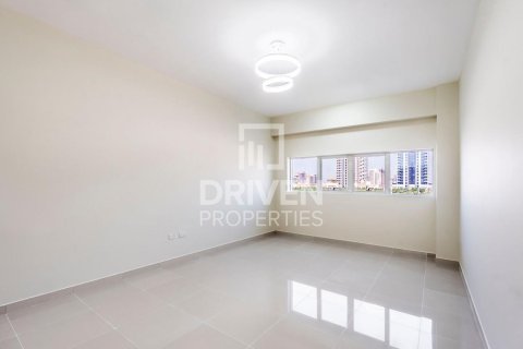 Квартира с 1 спальней в Dubai Sports City, ОАЭ №211718 3