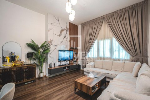 2 bedrooms Apartment in Jumeirah Village Triangle, UAE No. 211228