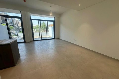 3 bedrooms Townhouse in Mudon, UAE No. 154477 3