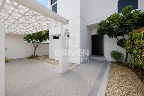 Таунхаус с 3 спальнями в Arabella Townhouses, ОАЭ №218561 8