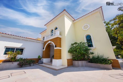 4 غرف نوم فيلا في Jumeirah Park, الإمارات العربية المتحدة رقم 203095 14