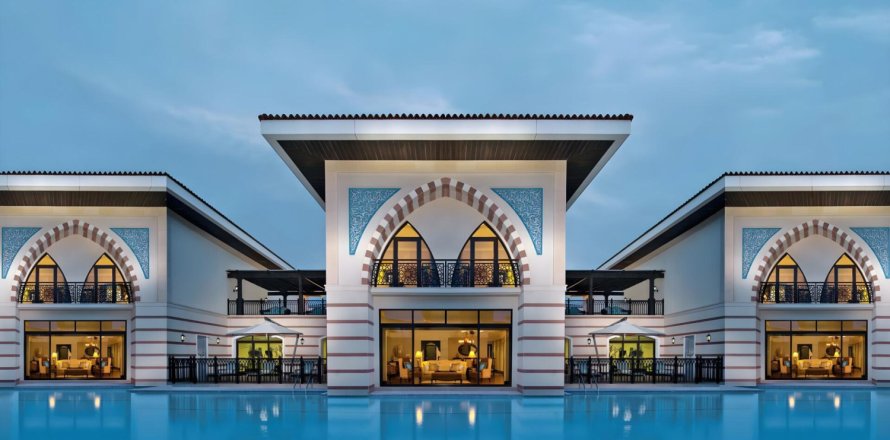 Villa de 5 chambres à Dubai, UAE No. 36246