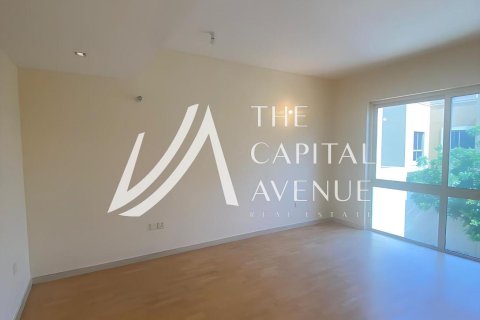 3 bedrooms Townhouse in Khalifa City, UAE No. 221761 9