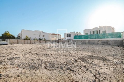 Земельный участок 1117.62м² в Умм-Сукейм, ОАЭ №211424 4