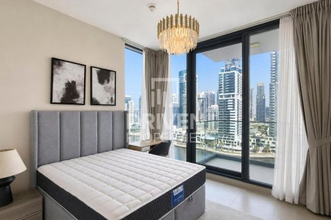 Apartment de 3 dormitorios en LIV Residence, UAE No. 218406 13