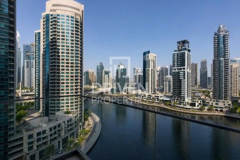 Apartment de 3 dormitorios en LIV Residence, UAE No. 218406 21