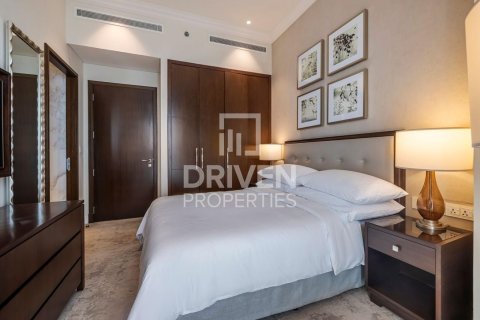 Квартира с 3 спальнями в The Address Residence Fountain Views, ОАЭ №202664 15