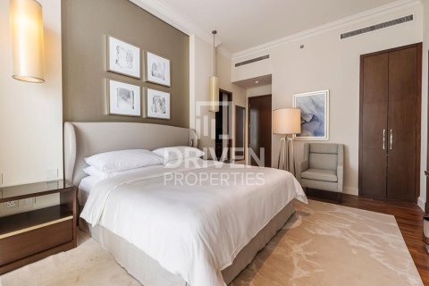 Квартира с 3 спальнями в The Address Residence Fountain Views, ОАЭ №202664 11