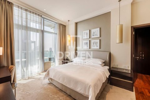 Квартира с 3 спальнями в The Address Residence Fountain Views, ОАЭ №202664 9