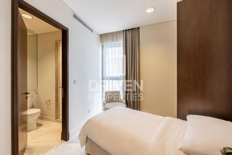 Квартира с 3 спальнями в The Address Residence Fountain Views, ОАЭ №202664 14