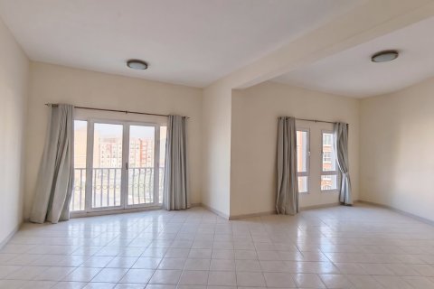 2 bedrooms Apartment in Discovery Gardens, UAE No. 213605 5