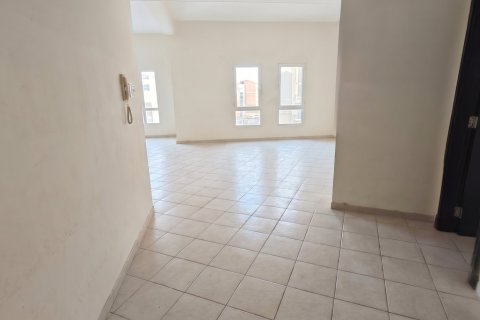 2 bedrooms Apartment in Discovery Gardens, UAE No. 213605