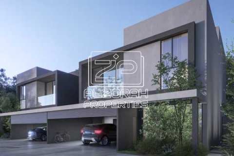 Villa de 5 dormitorios en Tilal City, UAE No. 215537 8