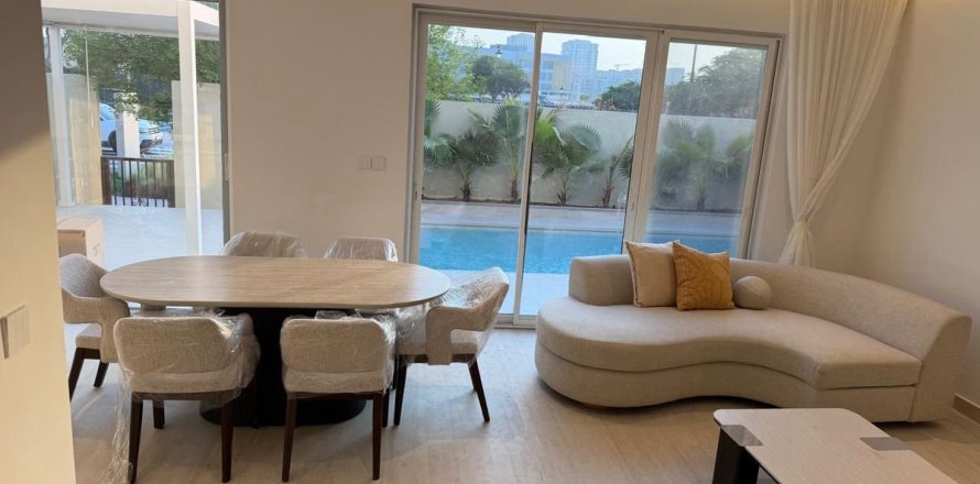 4 bedrooms Villa in Reem, UAE No. 213217