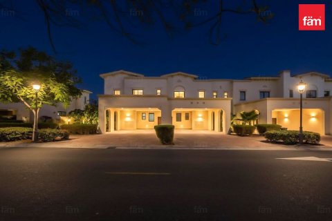 Villa de 4 dormitorios en Reem, UAE No. 213217
