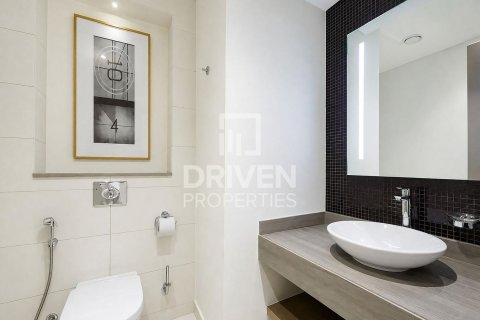 1 غرف نوم شقة في DAMAC Towers by Paramount, الإمارات العربية المتحدة رقم 221365 16