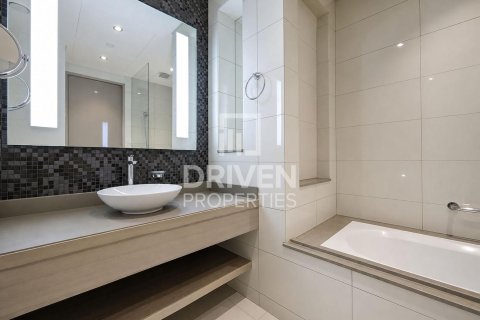 1 غرف نوم شقة في DAMAC Towers by Paramount, الإمارات العربية المتحدة رقم 221365 15