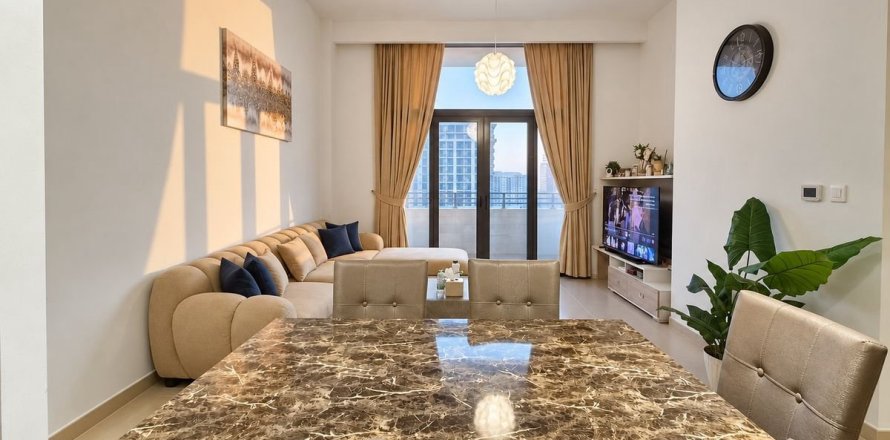 3 bedrooms Apartment in Town Square, UAE No. 213351