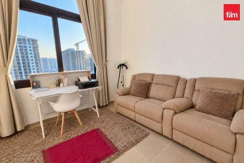 3 bedrooms Apartment in Town Square, UAE No. 213351 13