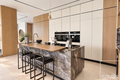 Вилла с 6 спальнями в Garden Homes, ОАЭ №220390 16