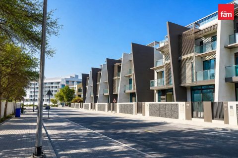 4 bedrooms Townhouse in Dubai, UAE No. 173275 14