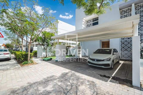 3 bedrooms Townhouse in Arabella Townhouses, UAE No. 212665 21