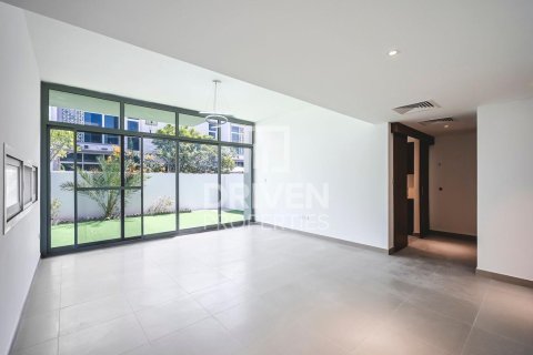 3 bedrooms Townhouse in Arabella Townhouses, UAE No. 212665 6