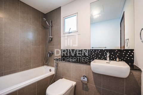 3 bedrooms Townhouse in Arabella Townhouses, UAE No. 212665 16