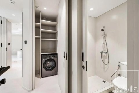 3 bedrooms Apartment in Opera District, UAE No. 211049 8