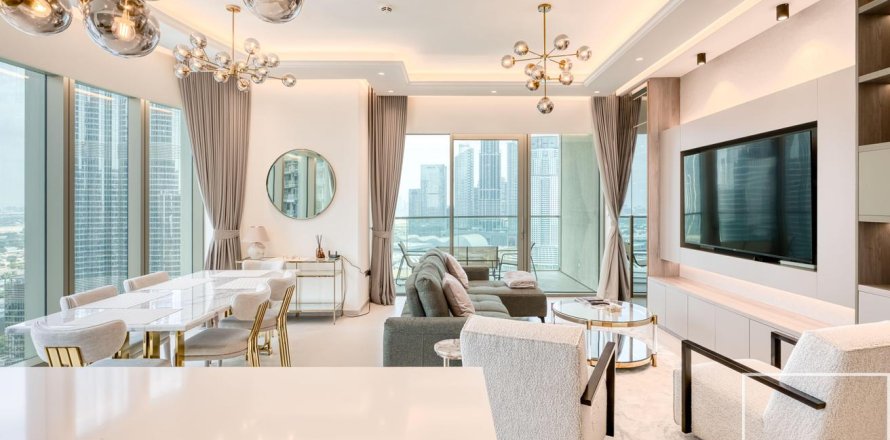 3 bedrooms Apartment in Opera District, UAE No. 203774