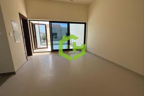 Townhouse de 4 chambres à District 11, UAE No. 22599 3