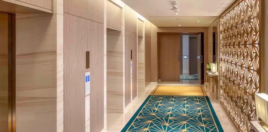 Studio Apartment in Dubai, UAE No. 226947