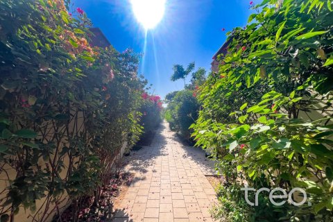 3 bedrooms Townhouse in Villanova, UAE No. 220721 3