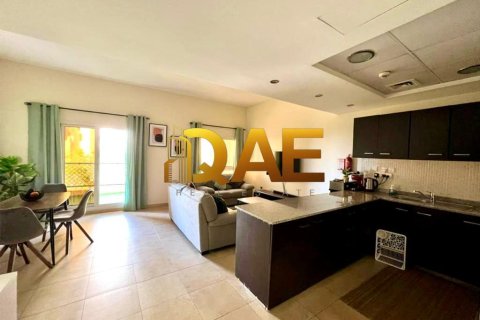 Appartement de 2 chambres à Remraam, UAE No. 10585 18