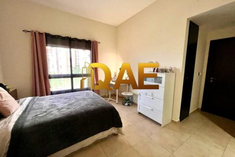 Appartement de 2 chambres à Remraam, UAE No. 10585 8