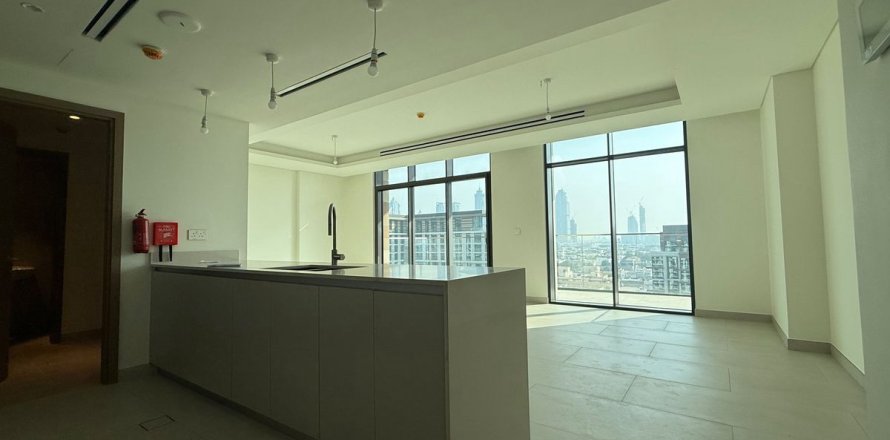 Appartement de 2 chambres à City Walk, UAE No. 220044
