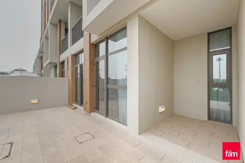 2 bedrooms Apartment in Dubai, UAE No. 215889 3