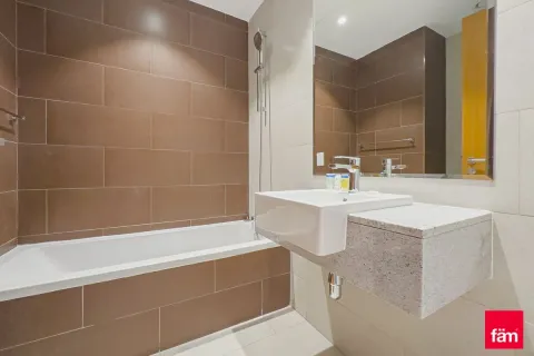 2 bedrooms Apartment in Dubai, UAE No. 215889 8