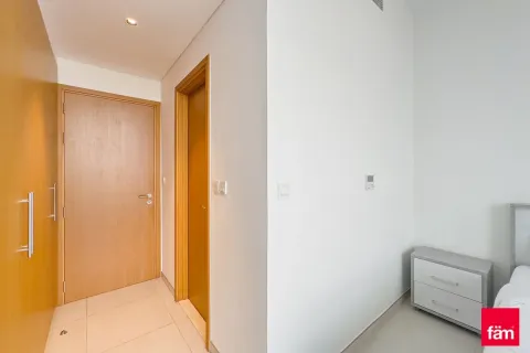 2 bedrooms Apartment in Dubai, UAE No. 215889 13