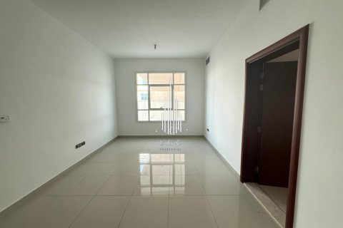 6 غرفة نوم  فيلا في مدينة خليفة, الإمارات العربية المتحدة رقم 29339 11