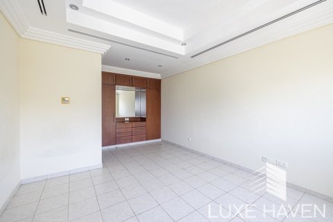 6 bedrooms Villa in Meadows, UAE No. 10635 27