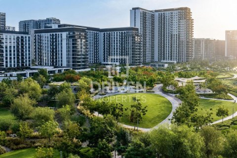 1 bedroom Apartment in Dubai Hills Estate, UAE No. 221106