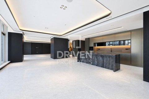 Apartment de 4 dormitorios en Business Bay, UAE No. 221466