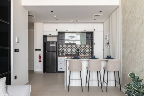 2 bedrooms Apartment in Dubai, UAE No. 169037 7