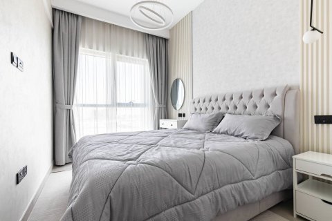 2 bedrooms Apartment in Dubai, UAE No. 169037 13